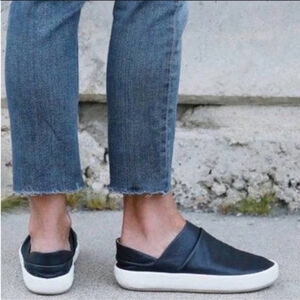 Anthropologie Beek Jay Black Leather Slip-On Loafer Sneaker Comfort Shoes 9